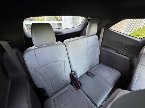 Used 2024 Buick Enclave Premium image 11