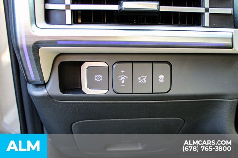 Used 2024 Hyundai Santa Fe Limited image 34