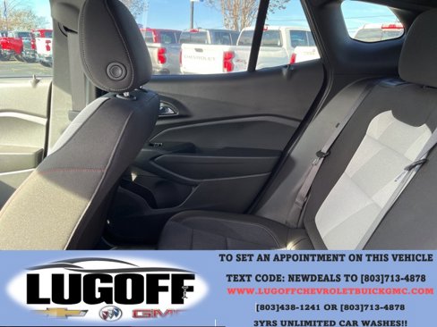 New 2025 Chevrolet Trax RS w/ Driver Confidence Package image 11
