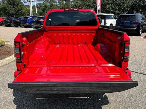 Certified 2025 Nissan Frontier SV image 30