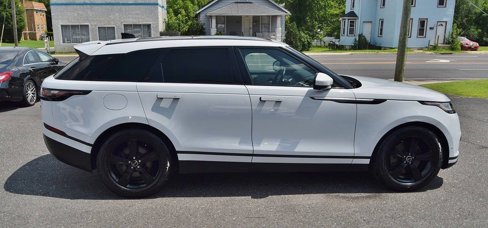 Used 2019 Land Rover Range Rover Velar S image 11