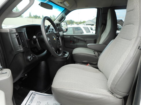 Used 2016 Chevrolet Express 3500 LT w/ LT Preferred Equipment Group image 12
