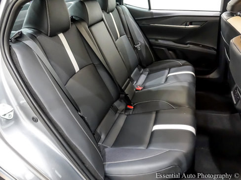 Used 2025 Toyota Camry SE image 28