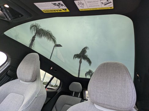 New 2025 Volvo EX30 Ultra w/ Protection Package Premier image 21