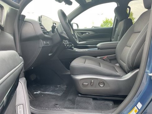 New 2026 Chevrolet Traverse LT w/ Driver Confidence Package image 10