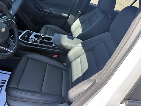 New 2026 Chevrolet Equinox LT w/ Convenience Package II image 6