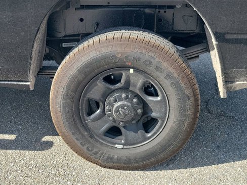 New 2026 RAM 3500 Tradesman image 18