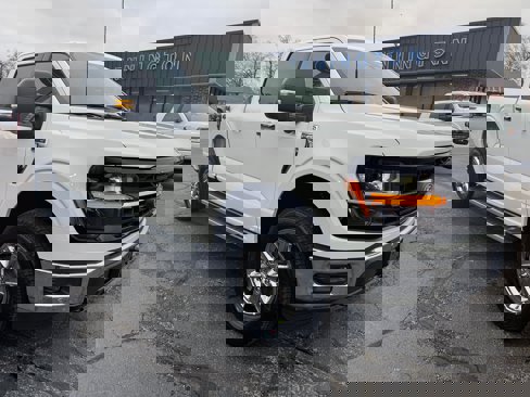 New 2024 Ford F150 XLT w/ Equipment Group 302A MID image 9