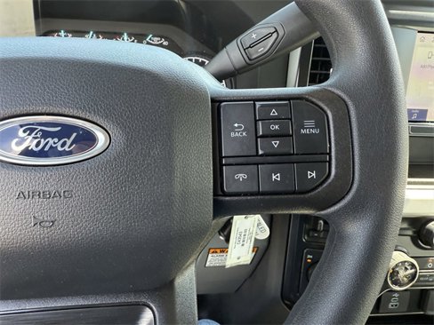 New 2025 Ford F550 4x4 SuperCab Super Duty image 24