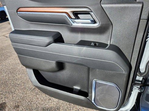 New 2025 GMC Sierra 1500 Denali w/ Denali Reserve Package image 11
