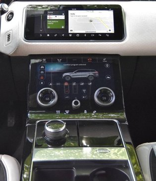 Used 2019 Land Rover Range Rover Velar S image 26