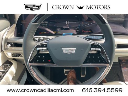 New 2026 Cadillac Vistiq Sport image 25