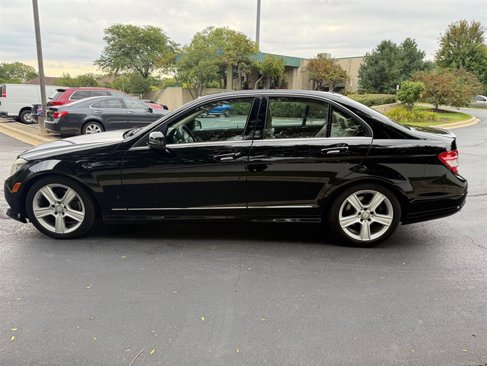 Used 2011 Mercedes-Benz C 300 4MATIC Sedan image 11