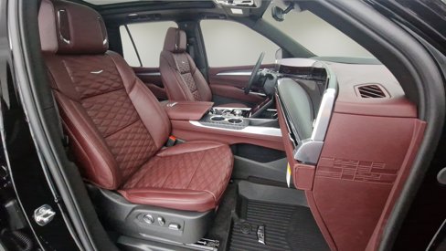 New 2025 Cadillac Escalade Premium Luxury w/ Touring Package image 33