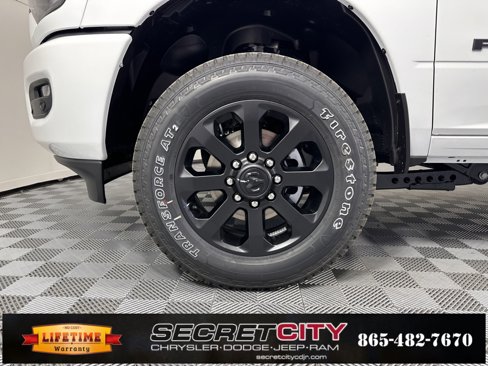 New 2025 RAM 3500 Big Horn image 9