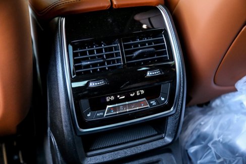 New 2026 BMW X7 xDrive40i w/ Executive Package image 27