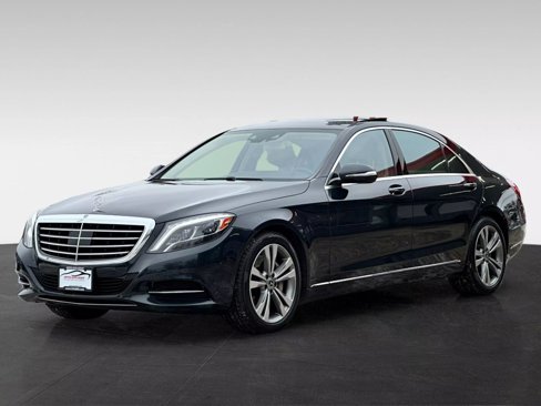 Used 2017 Mercedes-Benz S 550 4MATIC Sedan image 3