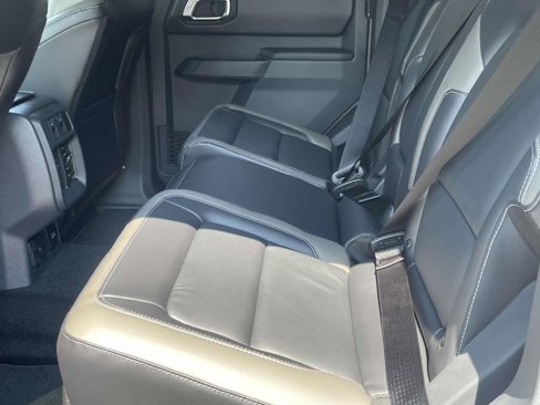 New 2025 Ford Bronco Outer Banks image 8