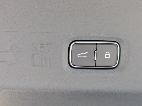 New 2025 Ford Expedition Active image 34