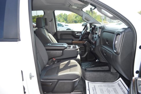 Used 2019 Chevrolet Silverado 1500 LT w/ All-Star Edition image 17
