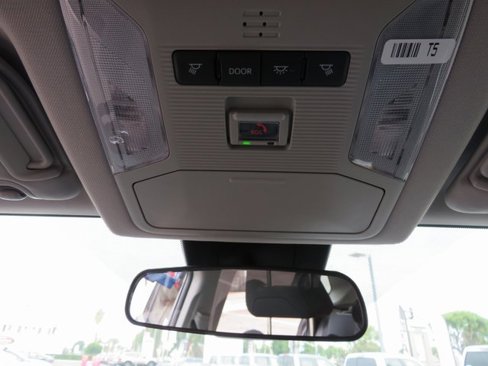 New 2025 Toyota RAV4 XLE image 32