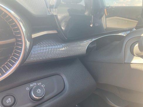 New 2025 Chevrolet Trax ACTIV w/ Sunroof Package image 16