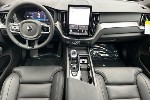 New 2026 Volvo XC60 B5 Ultra image 11