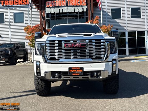 Used 2024 GMC Sierra 3500 Denali w/ Denali Reserve Package image 5