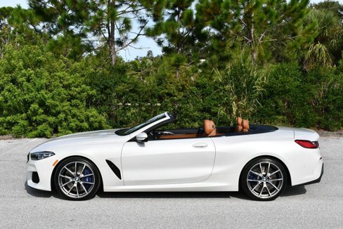 Used 2022 BMW M850i xDrive Convertible image 3