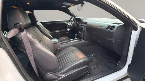 Used 2012 Dodge Challenger SXT Plus image 18
