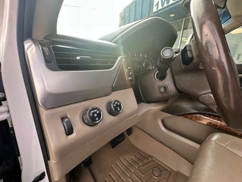 Used 2015 Chevrolet Tahoe LTZ image 13
