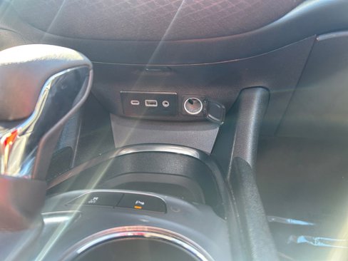 Used 2024 Chevrolet Malibu LT image 18