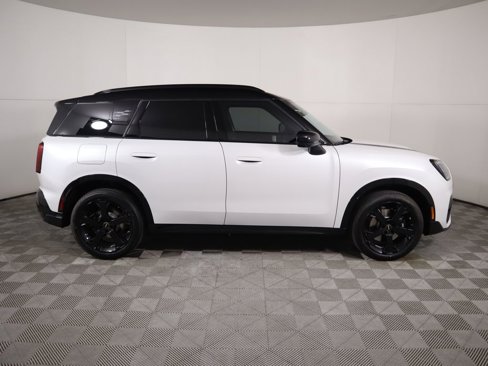 New 2026 MINI Cooper Countryman S w/ Comfort Package Max image 4