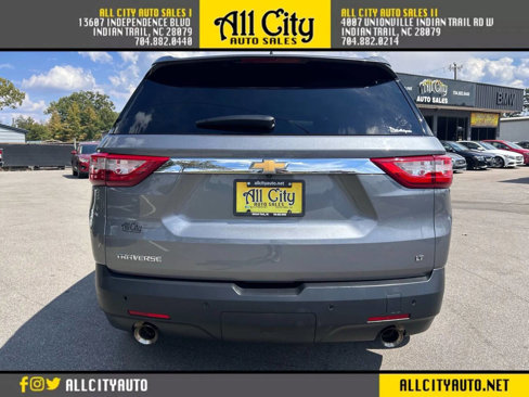 Used 2018 Chevrolet Traverse LT image 6