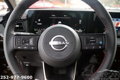 Used 2025 Nissan Kicks SR image 16