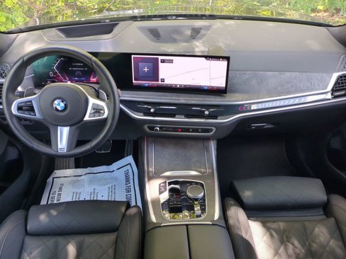Used 2025 BMW X7 xDrive40i image 14