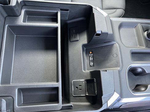 New 2025 GMC Sierra 1500 SLT image 23