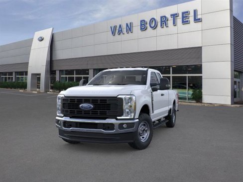 New 2026 Ford F250 XL image 2