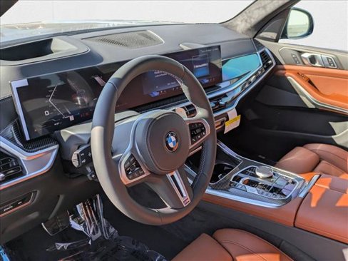 New 2026 BMW X7 M60i image 3