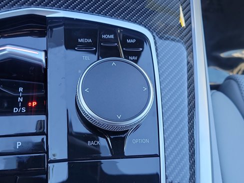 New 2026 BMW X5 M60i w/ Climate Comfort Package image 30