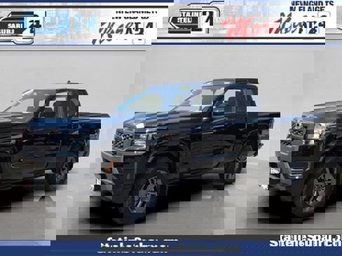 Used 2025 Nissan Frontier SV image 39