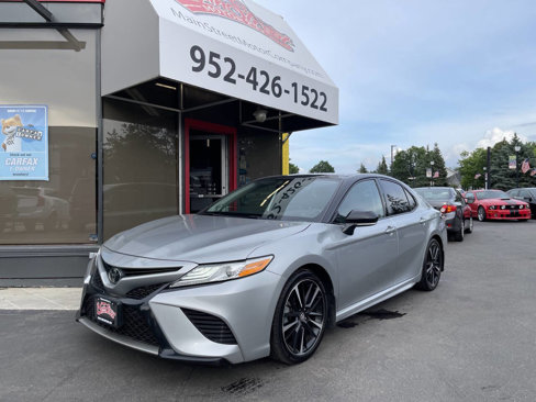 Used 2020 Toyota Camry XSE image 1