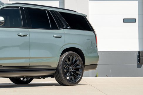 Used 2023 Cadillac Escalade V image 10