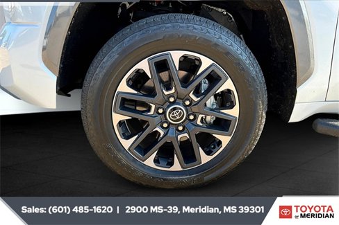 Used 2024 Toyota Tundra Limited w/ Power Package image 7