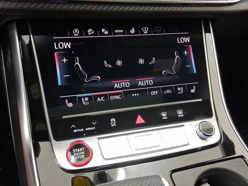 New 2026 Audi SQ7 Prestige image 24