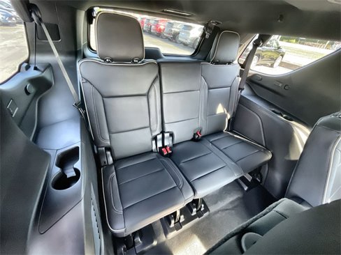 New 2026 GMC Yukon Elevation image 27