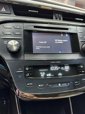 Used 2015 Toyota Avalon XLE image 16