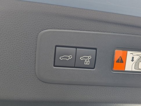 Used 2024 Toyota Land Cruiser image 32