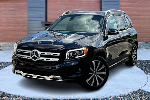 Used 2021 Mercedes-Benz GLB 250 4MATIC image 11