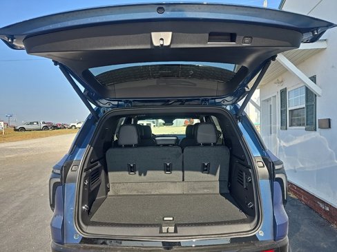 New 2026 Chevrolet Traverse High Country image 19